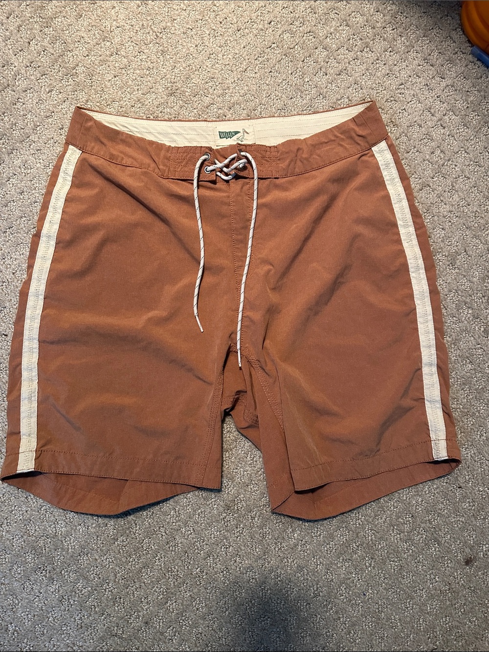 Wellen Rust Brown Trunks with Cream Waistband